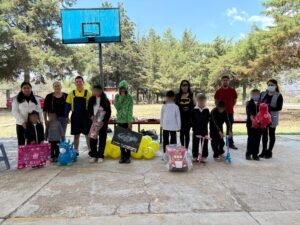 La comunidad de La Estación se llena de alegría con celebración para la niñez