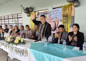 Gobierno de Senguio refrenda su compromiso con la educación durante clausura escolar